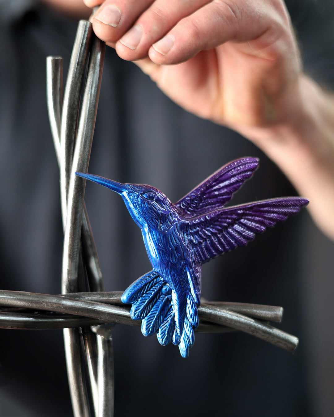 Hummingbird & Vine Cross – Iron Chinchilla