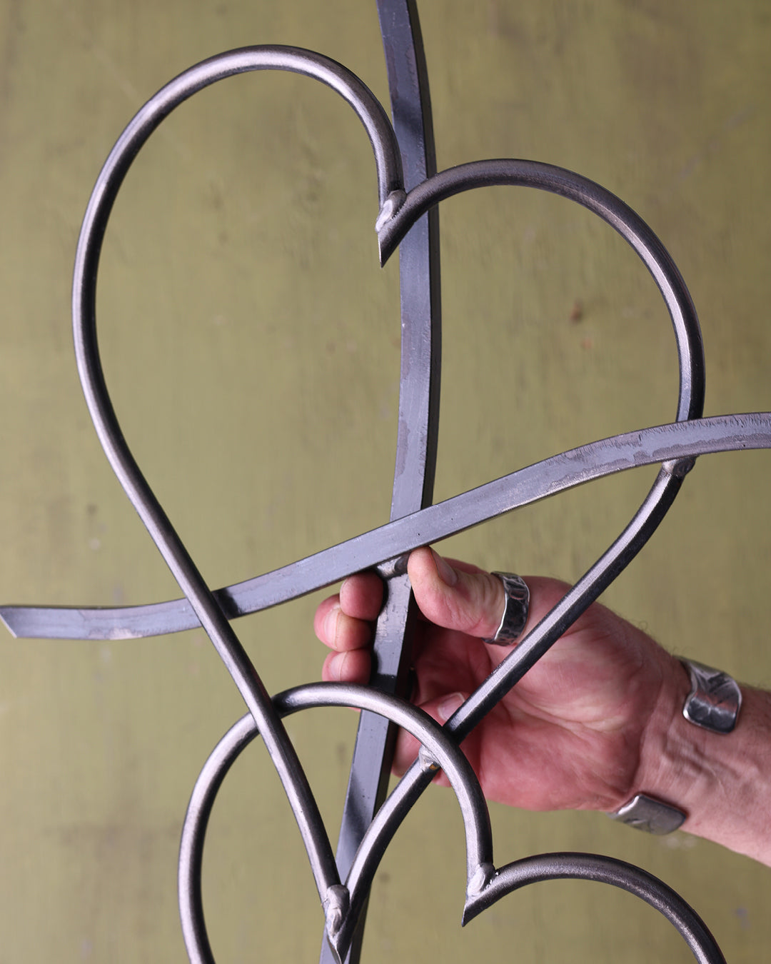 30-inch Walk In Love Cross – Iron Chinchilla